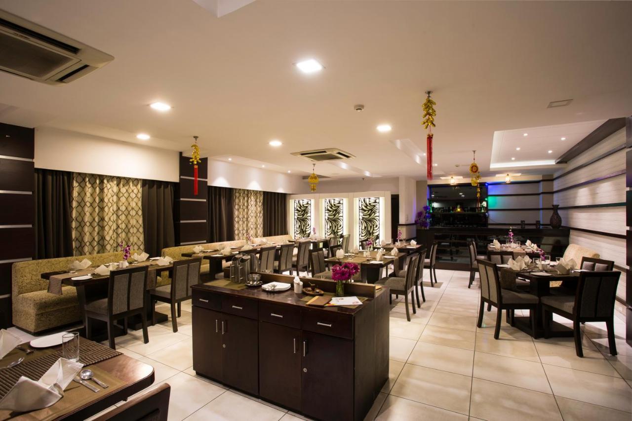 Hotel Central Park Siliguri Dış mekan fotoğraf
