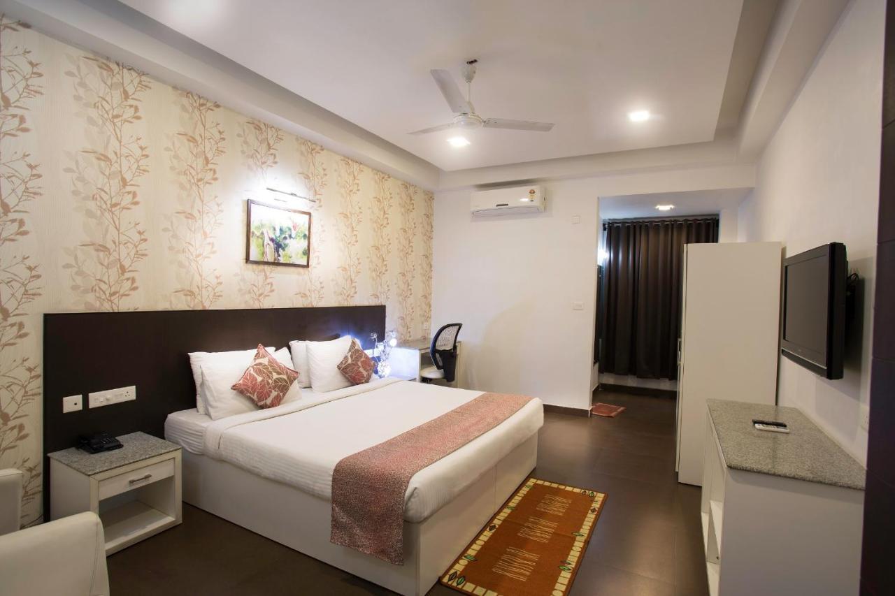 Hotel Central Park Siliguri Dış mekan fotoğraf