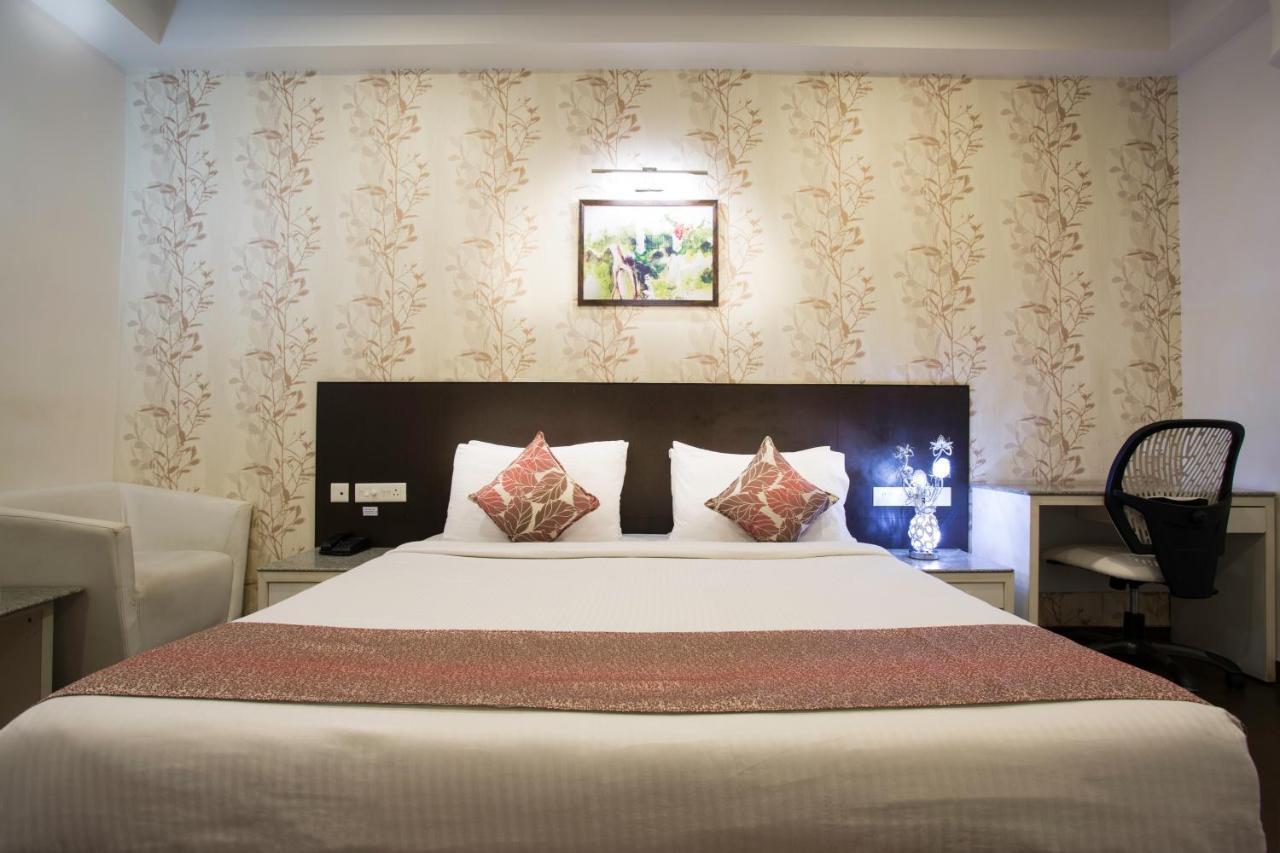 Hotel Central Park Siliguri Dış mekan fotoğraf