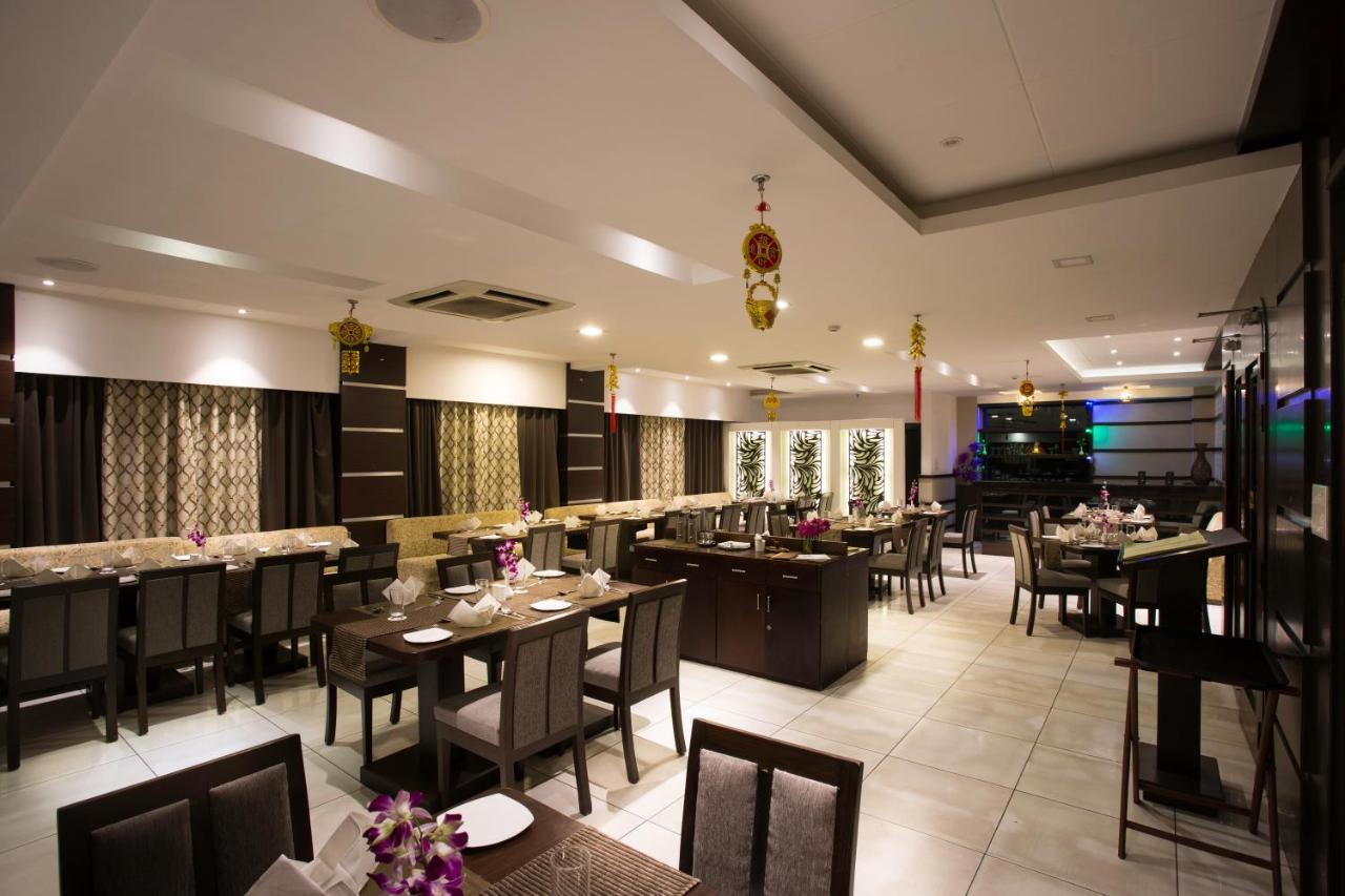 Hotel Central Park Siliguri Dış mekan fotoğraf